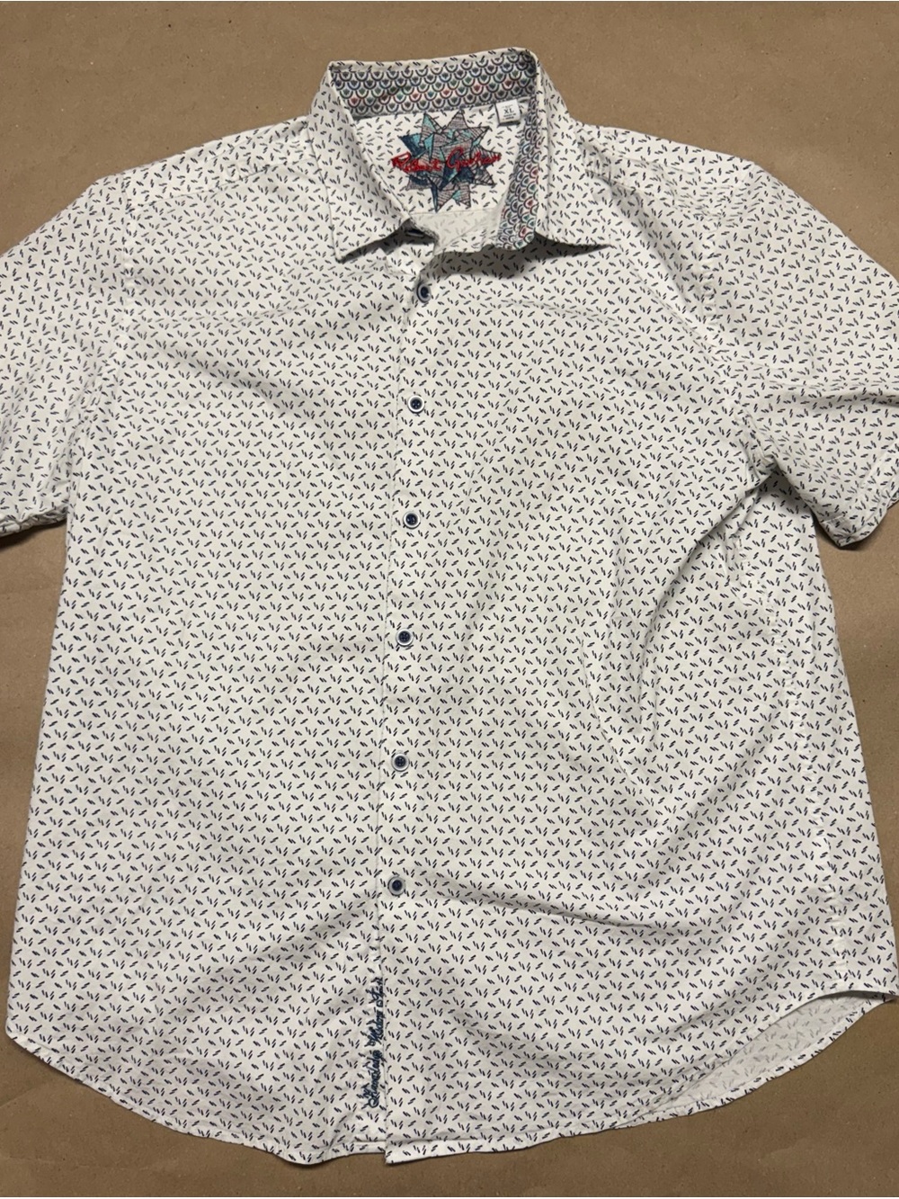 Robert Graham Shirt Men’s XL White Short Sleeve Button-Up Shirt Rare!